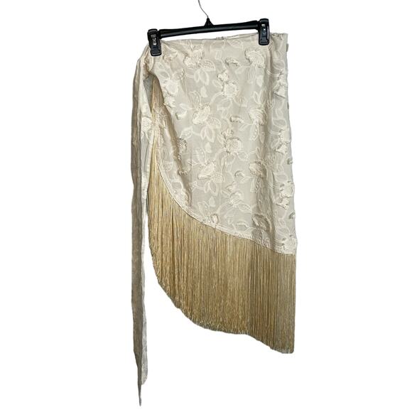 Just Bee Queen Vera Floral Applique Fringe Sarong Cover-up small cream - Picture 8 of 11